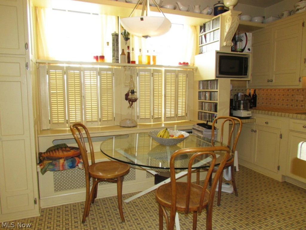 Moreland Courts Condo - Residential