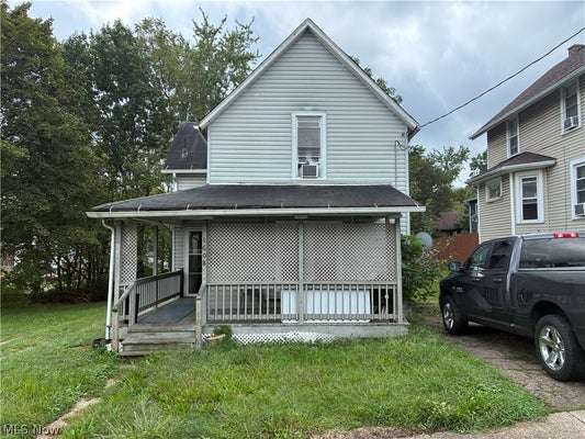 1608 GLENDALE PL NE, CANTON, OH 44705 - Image c4e71f40dc46fa83cb58a18f398f3c4e/2096535270