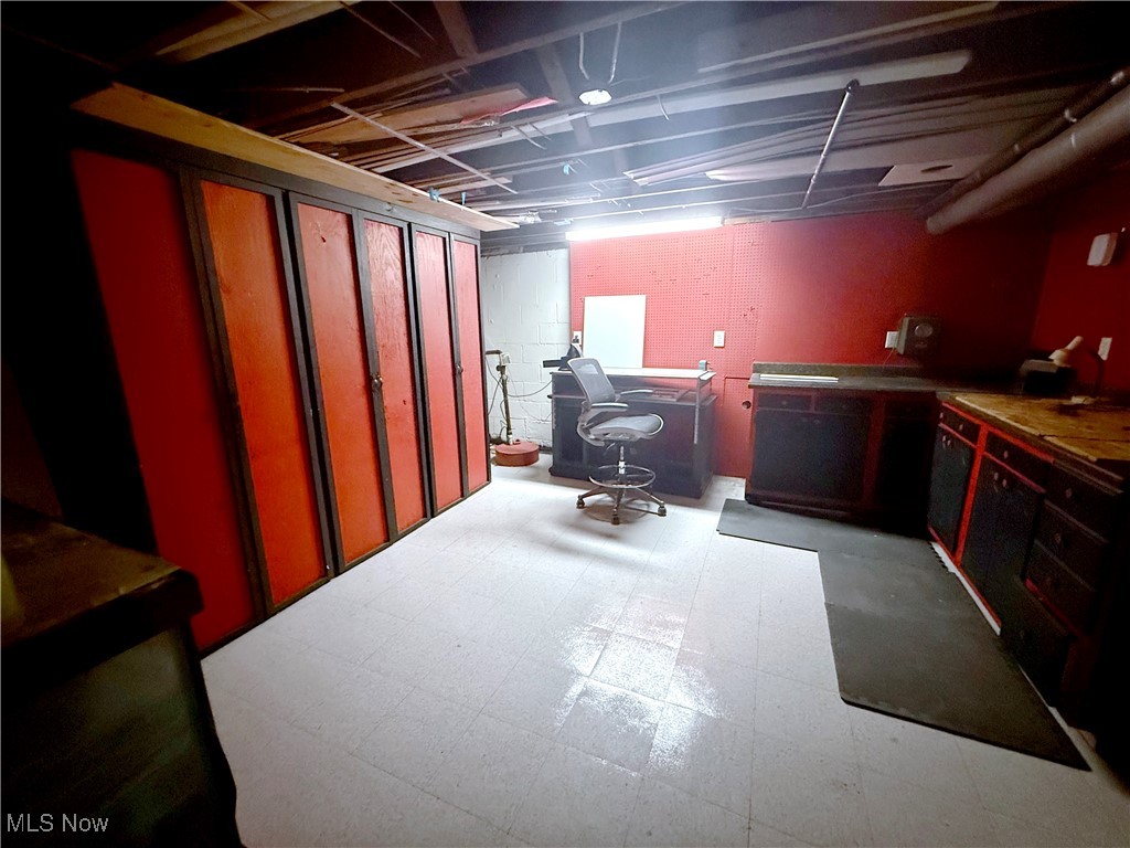 Lake Shore Blvd Estates - Residential