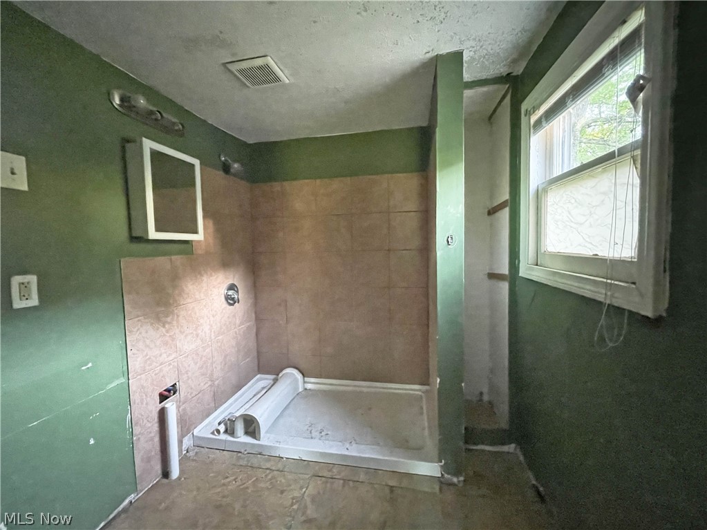 Mcdonald Allotment 01 - Residential