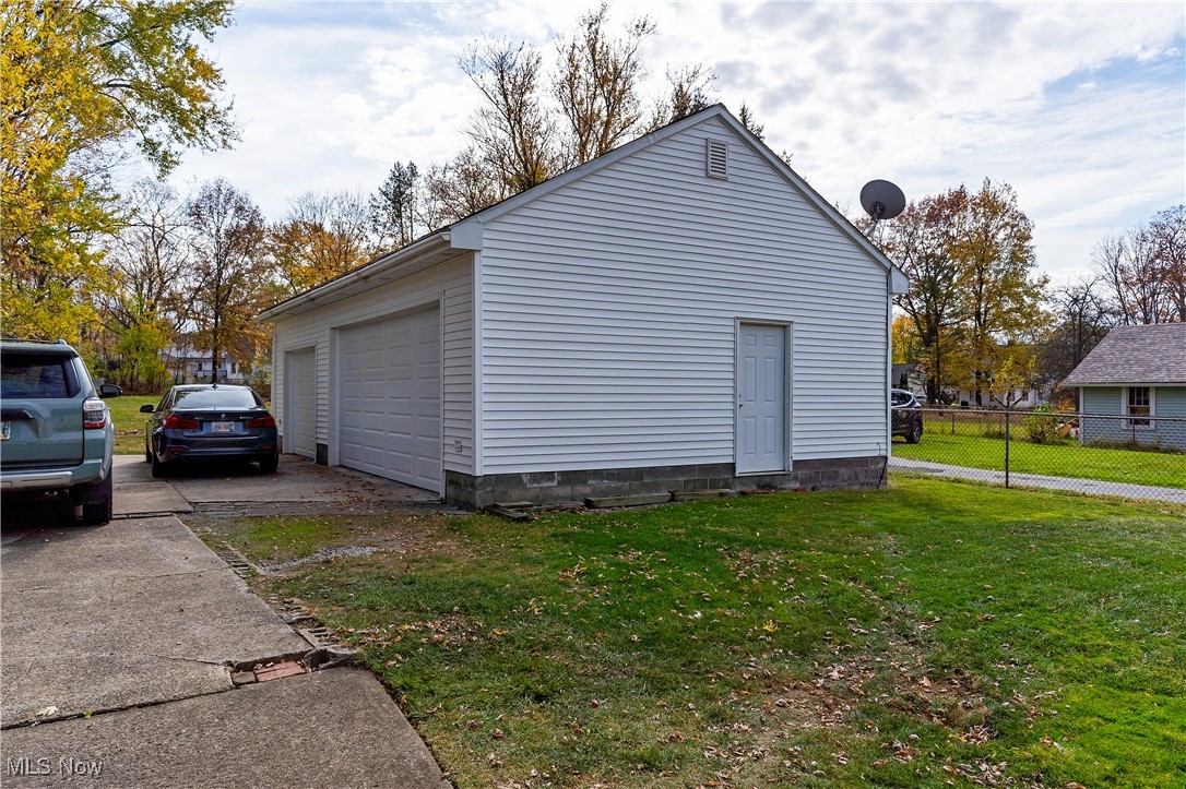 16 Nesbitt Street, Poland, Ohio image 23