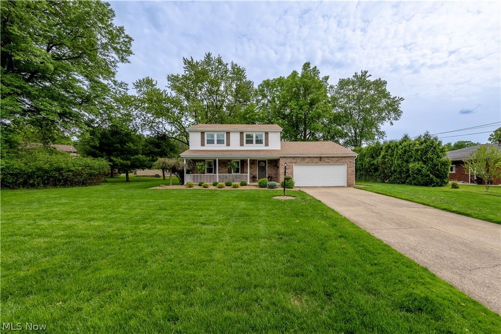 Photo of 761 Glenbrook Road, Youngstown, OH 44512 (MLS # 5213183)
