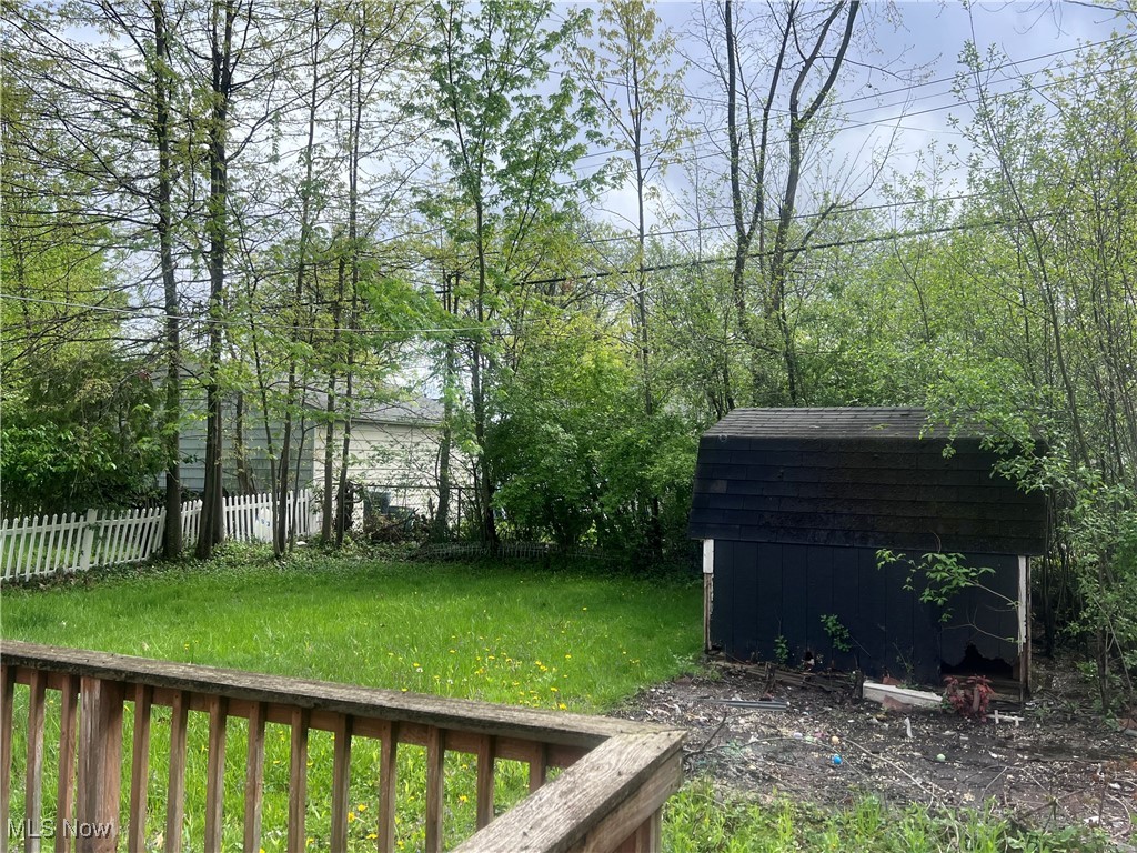 3925 Strandhill Road, Cleveland, Ohio image 7