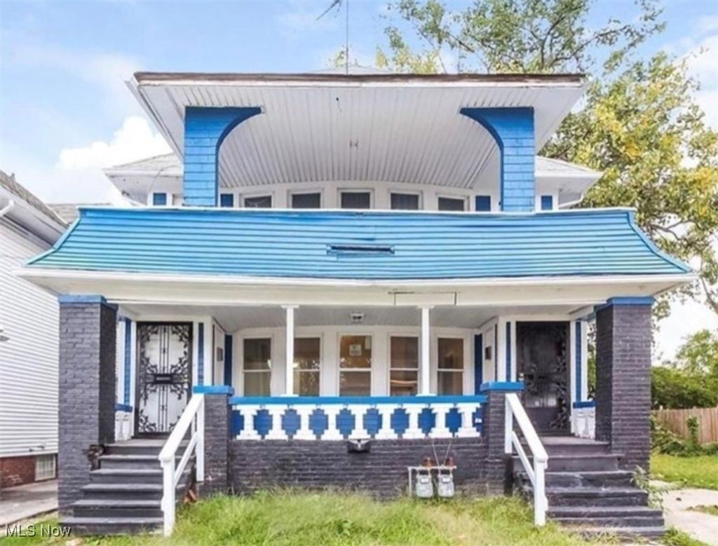 Photo of 11705 Fairport Avenue, Cleveland, OH 44108 (MLS # 5183884)