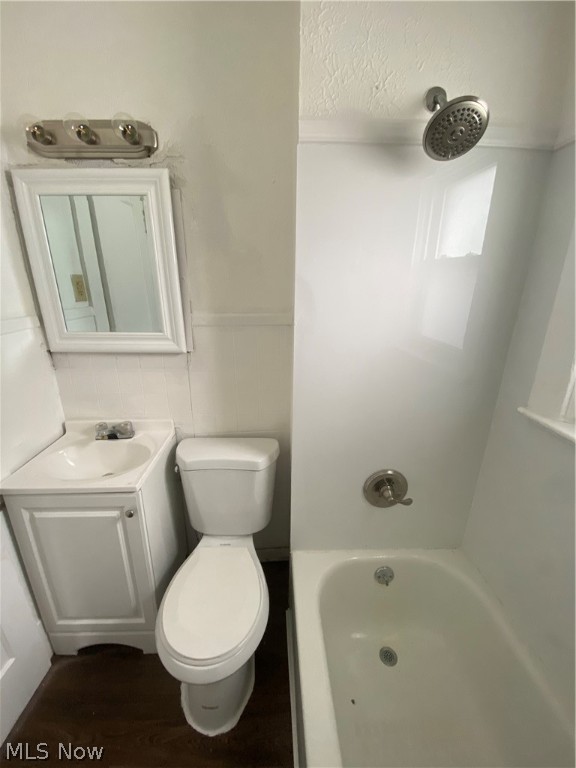 Miles Ave Sub/Hills & Frizbie - Residential Lease