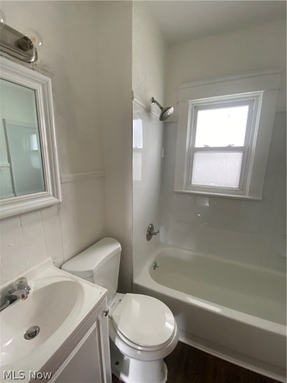 Miles Ave Sub/Hills & Frizbie - Residential Lease