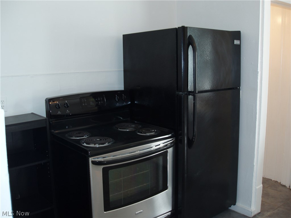 Riverside - Residential Lease