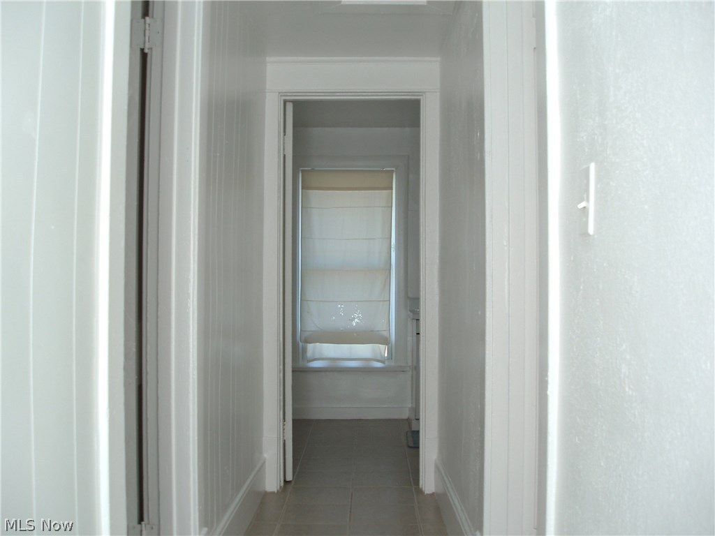 Riverside - Residential Lease