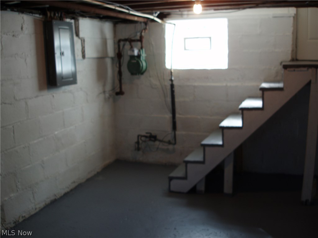 Riverside - Residential Lease