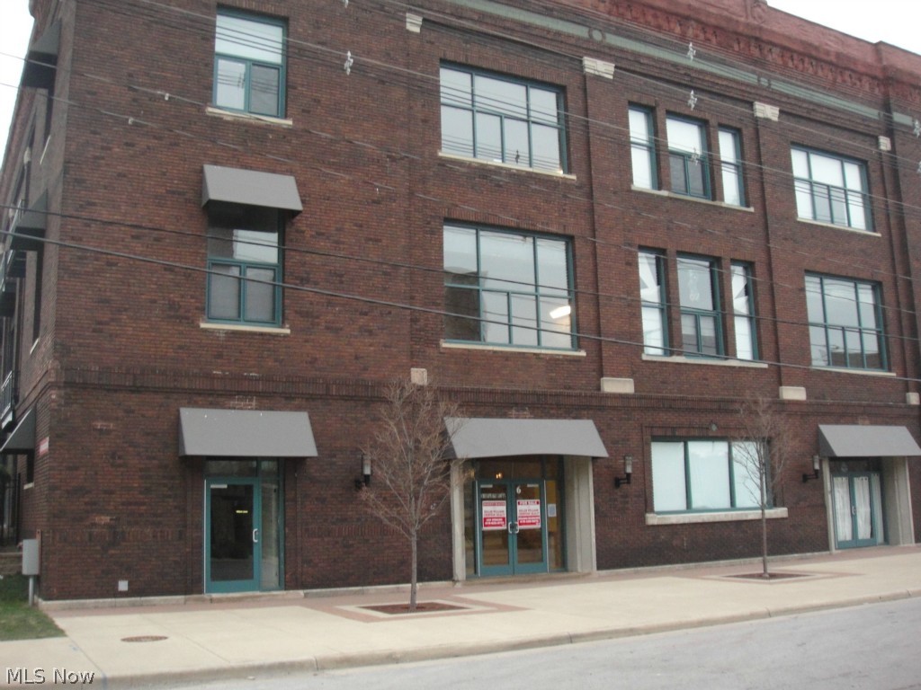 Chesapeake Lofts Condomoniums - Residential