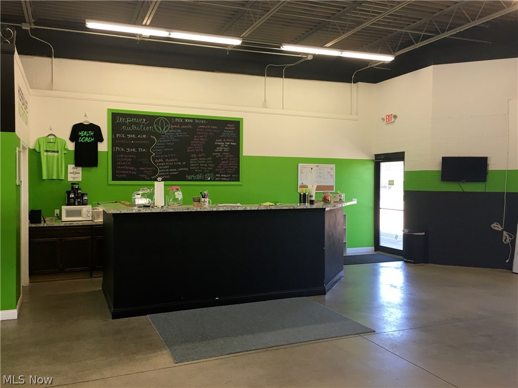 Tyler Blvd Conds 02 Ph 02 - Commercial Sale