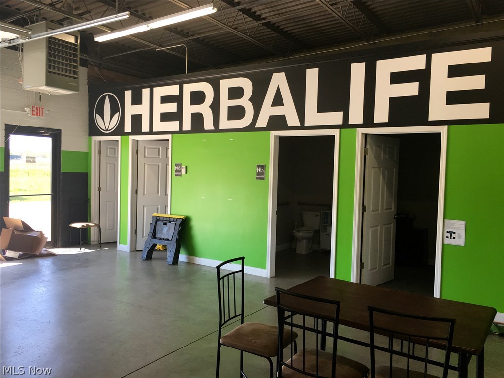 Tyler Blvd Conds 02 Ph 02 - Commercial Sale