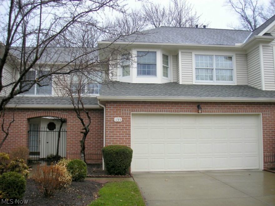 First Floor Master Suite is Highlighted in this Avon Lake Westwinds Townhouse.  Roomy Great Room overlooking the screened-in porch/sun room.  Dining Room open to the Great Room and the Eat-in Kitchen with updated appliances.  Three Bedrooms and a sharp Loft Area.  Two-car attached Garage with an In-suite Utility Room.  Walk to the pool, tennis courts and Legacy Golf Course.  Shopping and Lake Erie with many parks within 5 minutes.  New roof and furnace.  Pool Fee $300.00/per year.