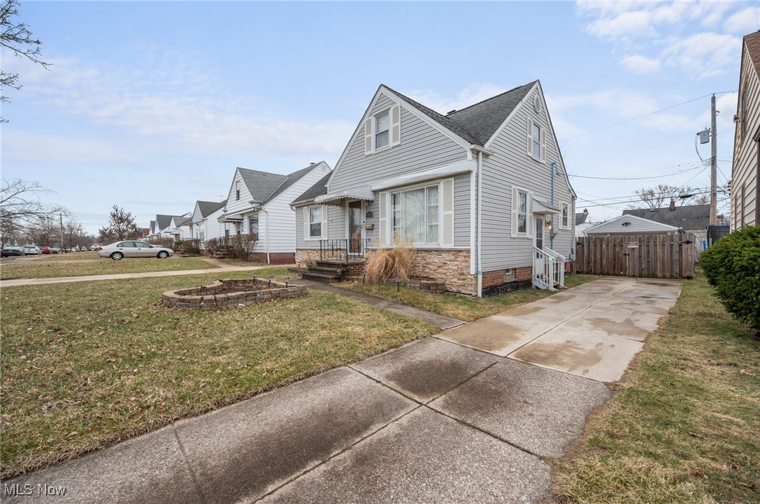 13524 Woodward Boulevard, Garfield Heights, Ohio image 3