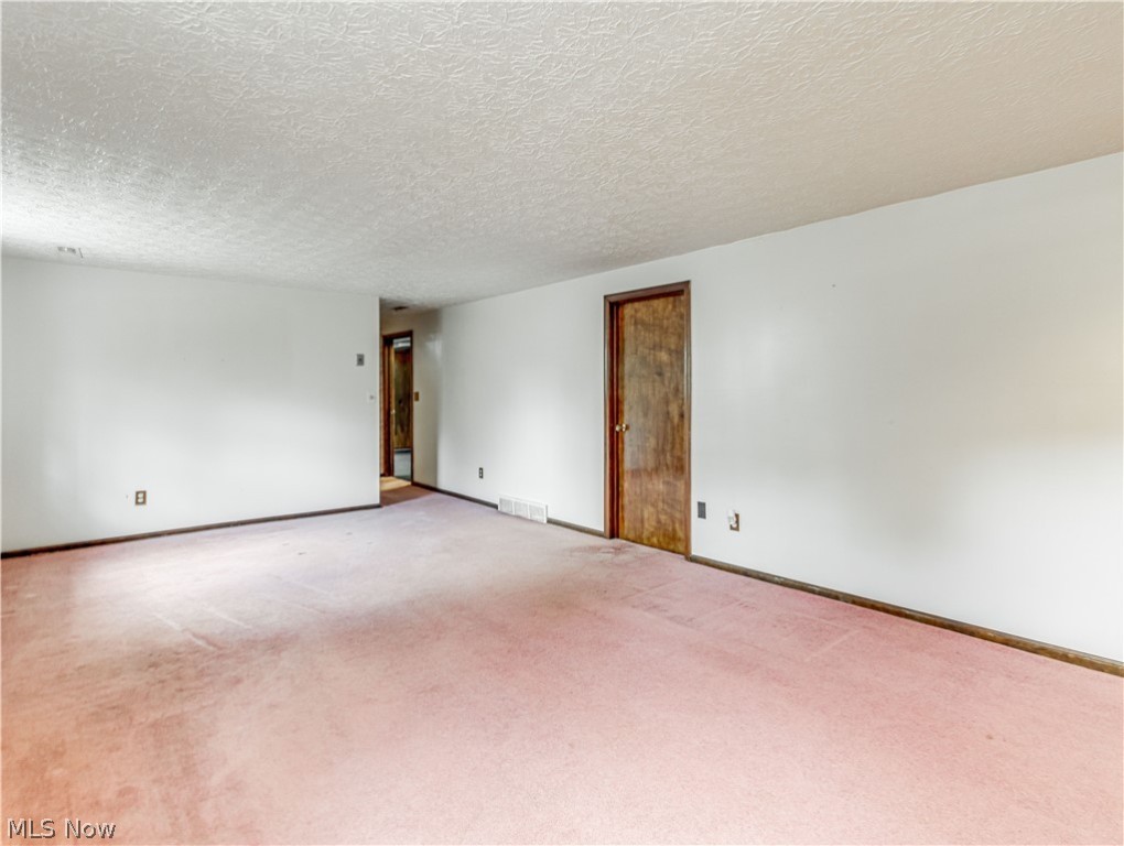 Long Lake Estate 2 - Residential