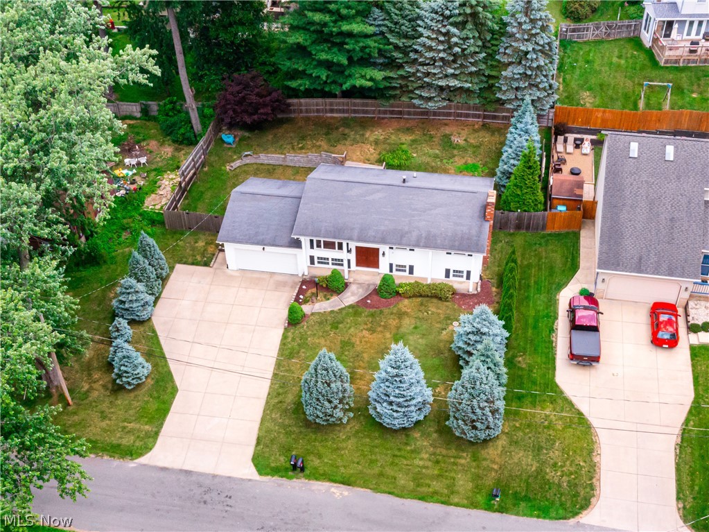 Long Lake Estate 2 - Residential