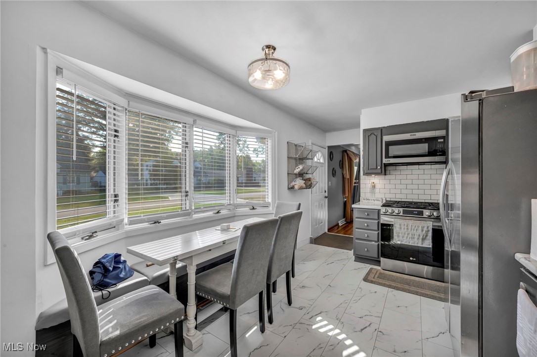 Vineyard Beach - Residential