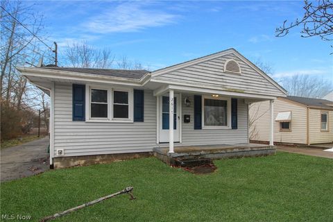 2617 Scheetz Street Youngstown OH 44509