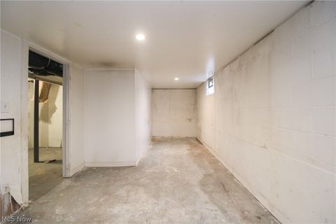 Tiny photo for 2617 Scheetz Street, Youngstown, OH 44509 (MLS # 5188081)