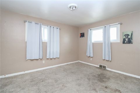 Tiny photo for 2617 Scheetz Street, Youngstown, OH 44509 (MLS # 5188081)