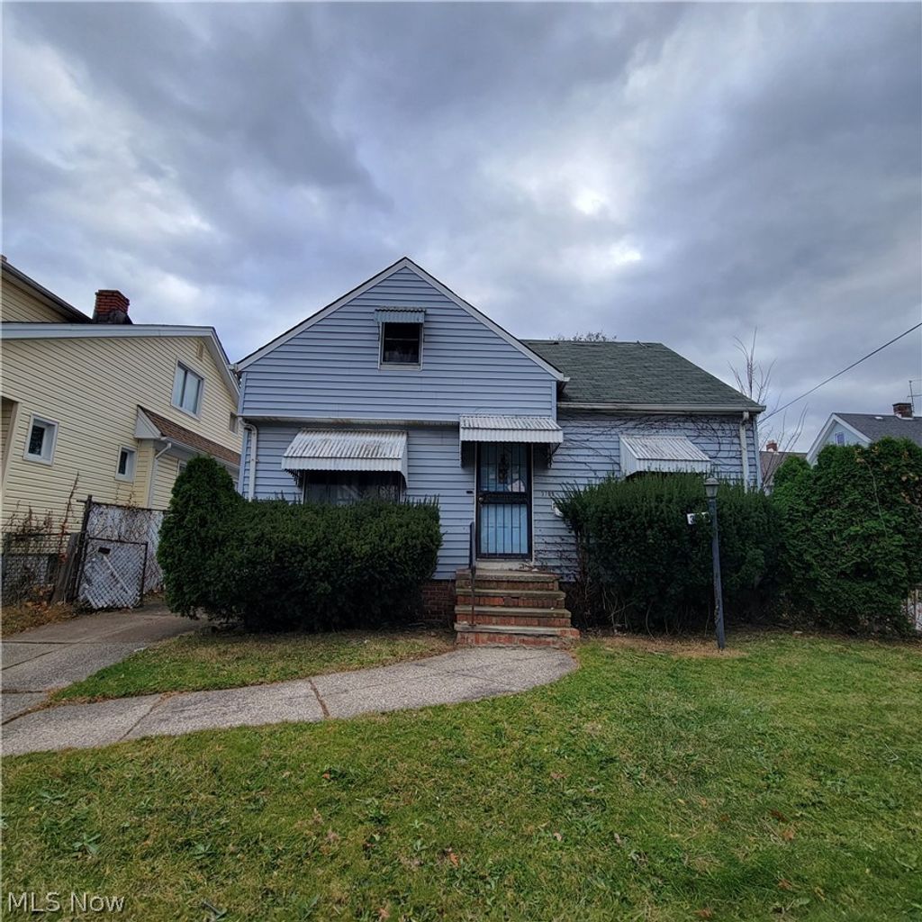 Photo of 3709 E 106th Street, Cleveland, OH 44105 (MLS # 5199484)