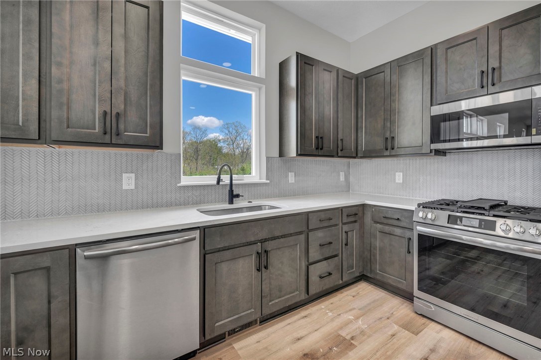 Cider Mill Townhomes - Residential