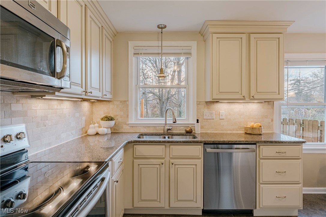 Chakford Builders Richmond Park - Residential