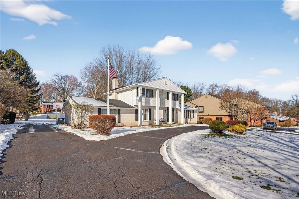 Photo of 4617 Yale Avenue NW, Canton, OH 44709 (MLS # 5177630)