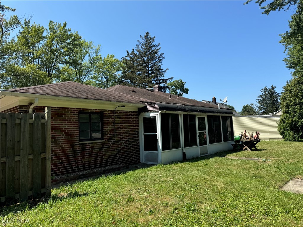 3463 Clague Road