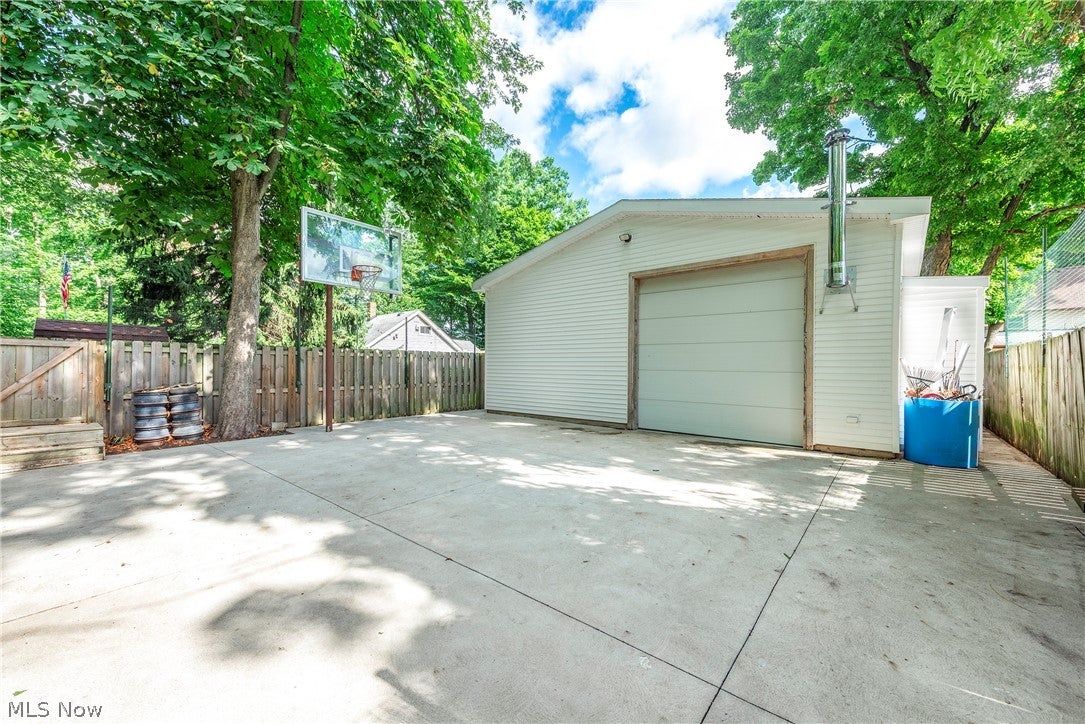 3809 Revere Court