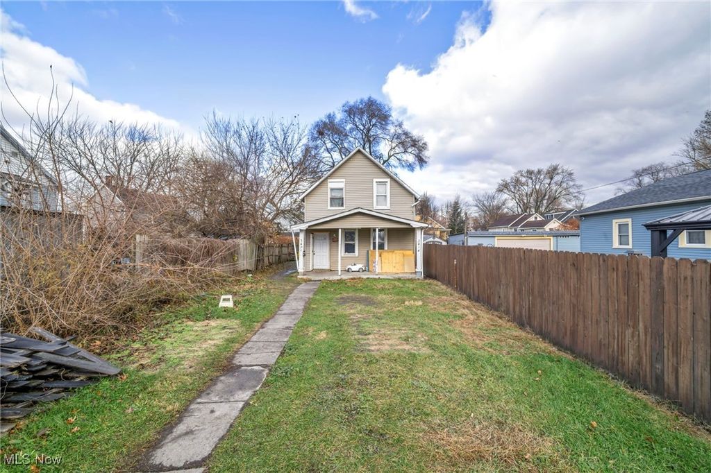 Photo of 3414 Walton Avenue, Cleveland, OH 44113 (MLS # 5174862)