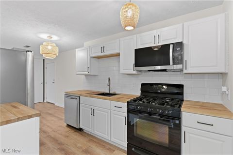 Tiny photo for 25735 Lorain Road #426, North Olmsted, OH 44070 (MLS # 5179906)