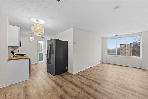 Tiny photo for 25735 Lorain Road #426, North Olmsted, OH 44070 (MLS # 5179906)