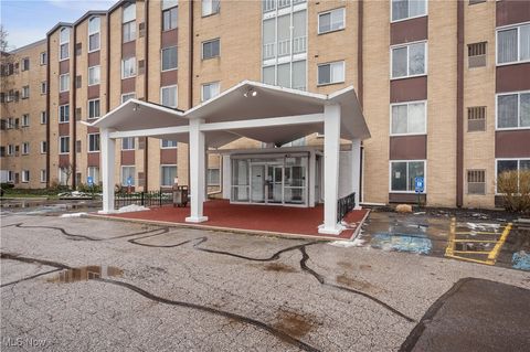 25735 Lorain Road 426 North Olmsted OH 44070