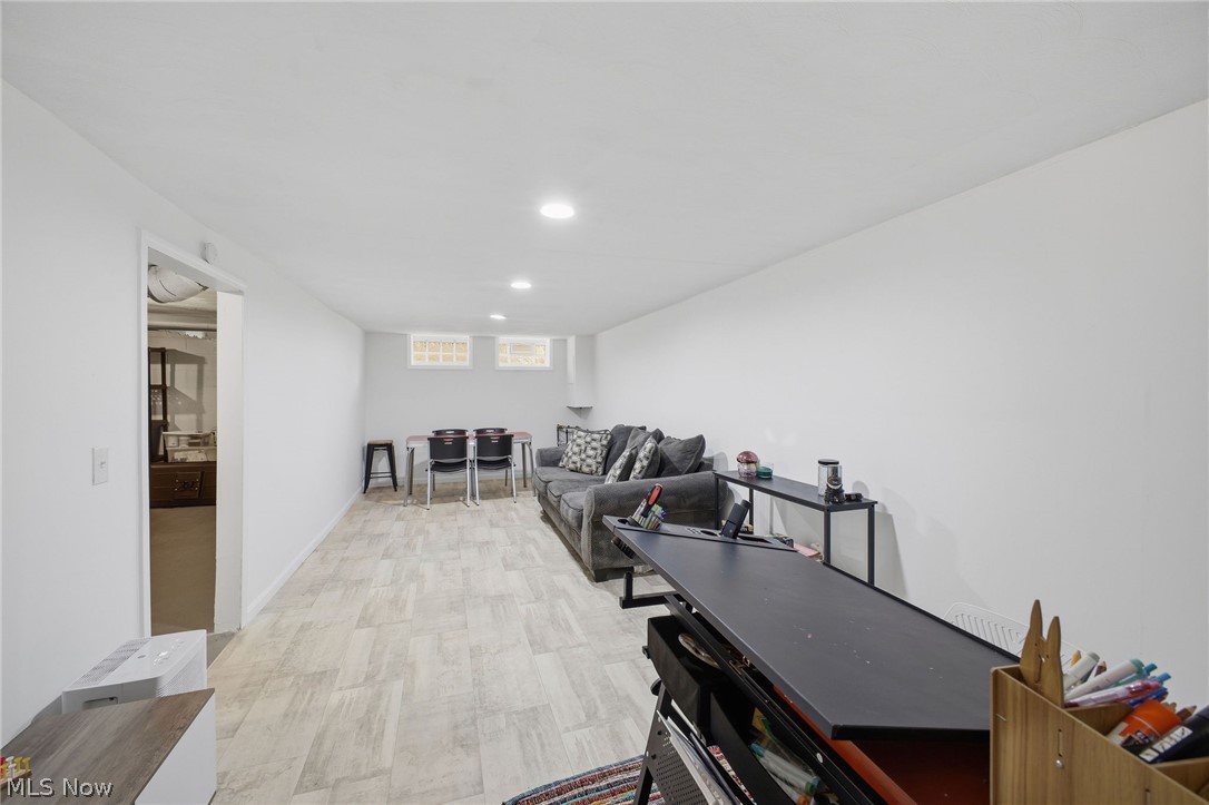 Seltzer Round Cos Garfield Pa - Residential