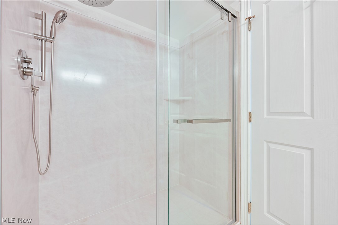 Vintage Glen - Residential