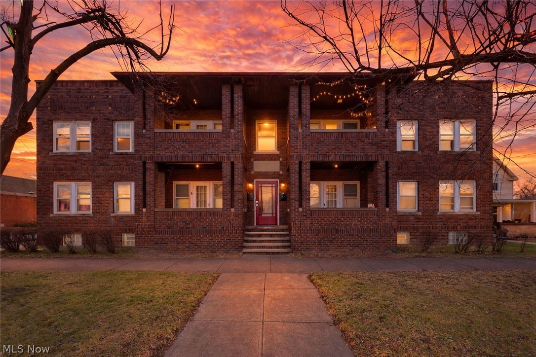 4764 Pearl Road