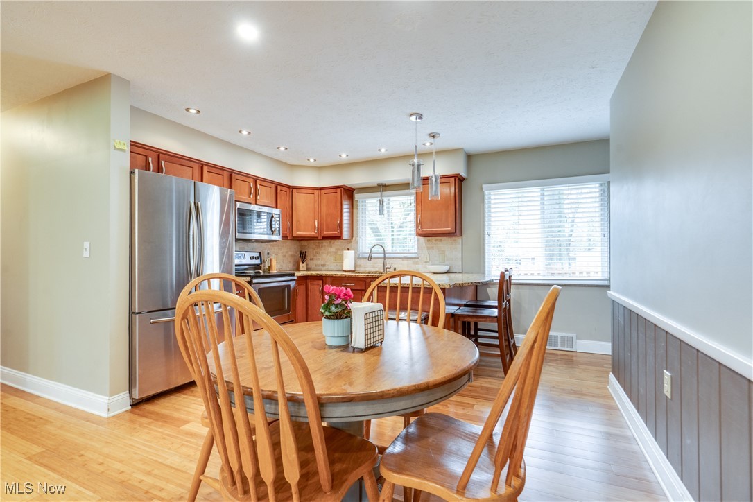 1517 Ambler Avenue, North Canton, Ohio image 10