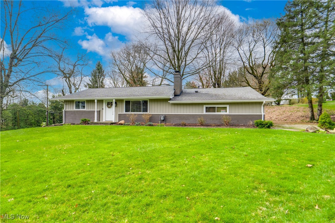 1517 Ambler Avenue, North Canton, Ohio image 3
