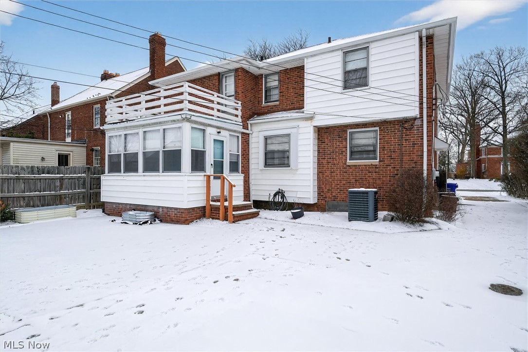 University 30 - Residential