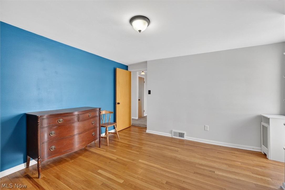 University 30 - Residential