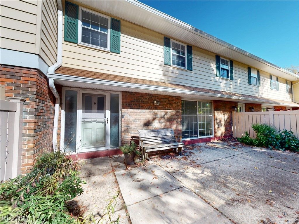 Photo of 7970 Mentor Avenue #K04, Mentor, OH 44060 (MLS # 5169803)