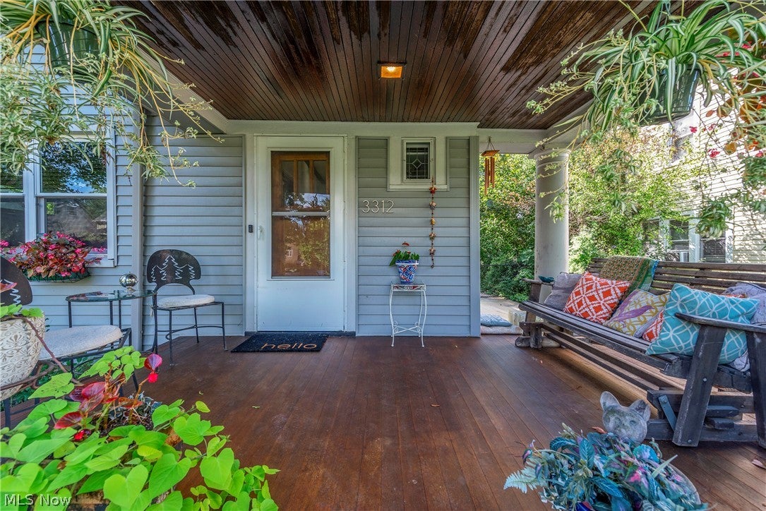 3312 E Fairfax Road