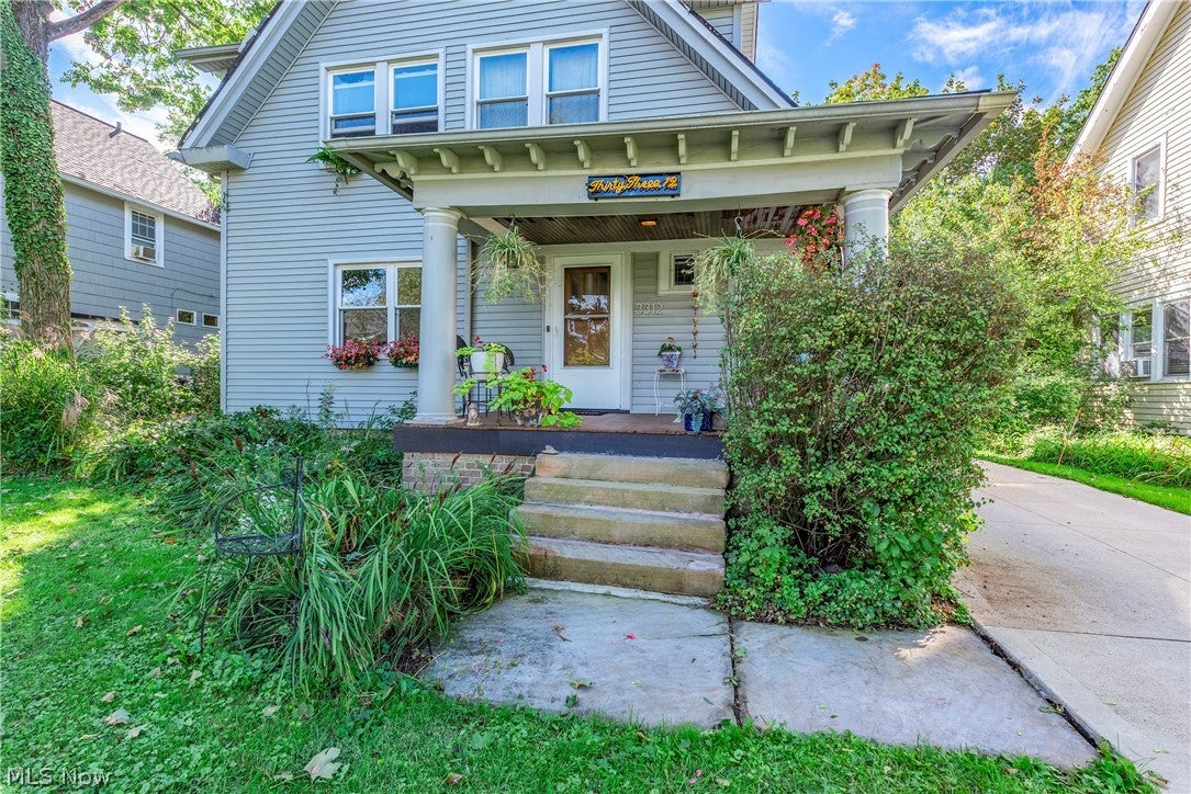 3312 E Fairfax Road