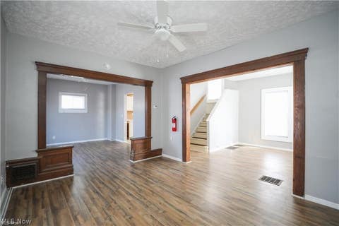 Tiny photo for 559 E Exchange Street, Akron, OH 44306 (MLS # 5239593)