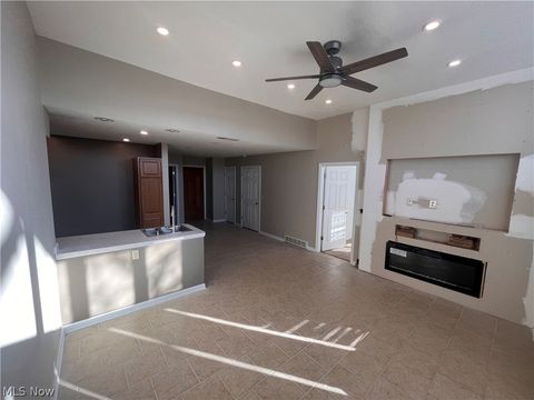 Tiny photo for 1000 2nd Street #204, Fairport Harbor, OH 44077 (MLS # 5190599)