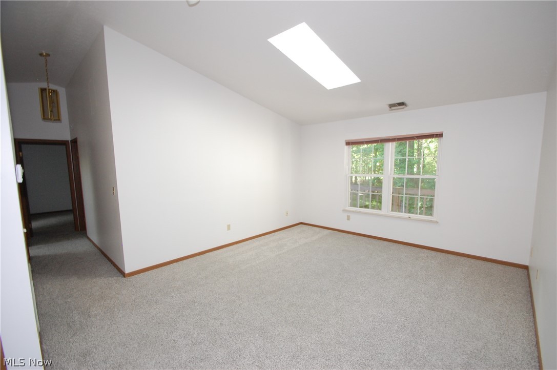 Forest Huntington Woods Condo - Residential