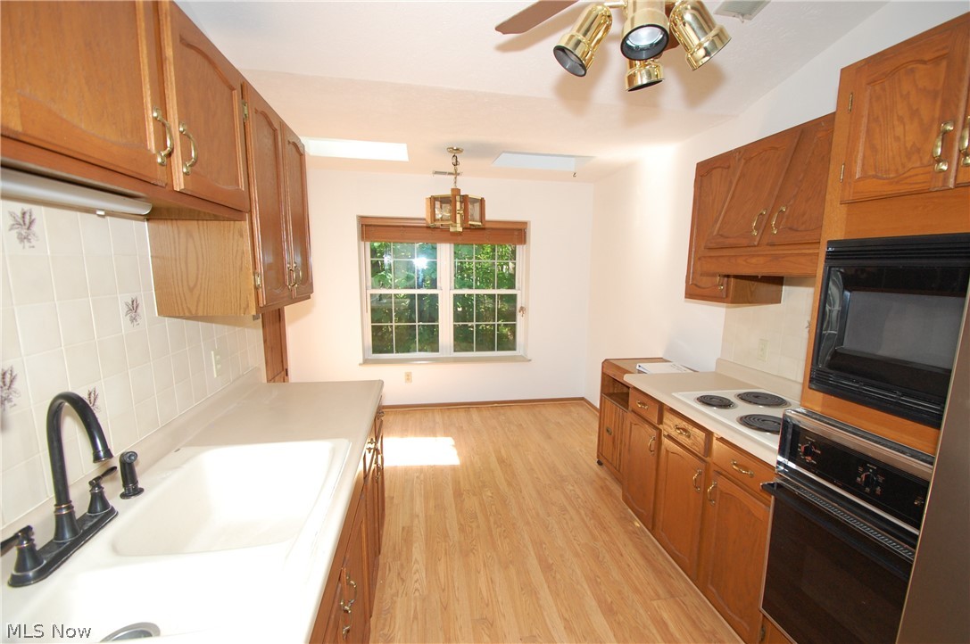 Forest Huntington Woods Condo - Residential