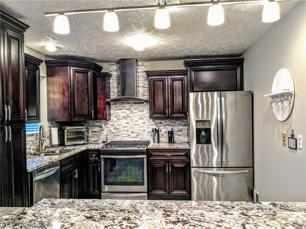 Kittery Cove - Residential