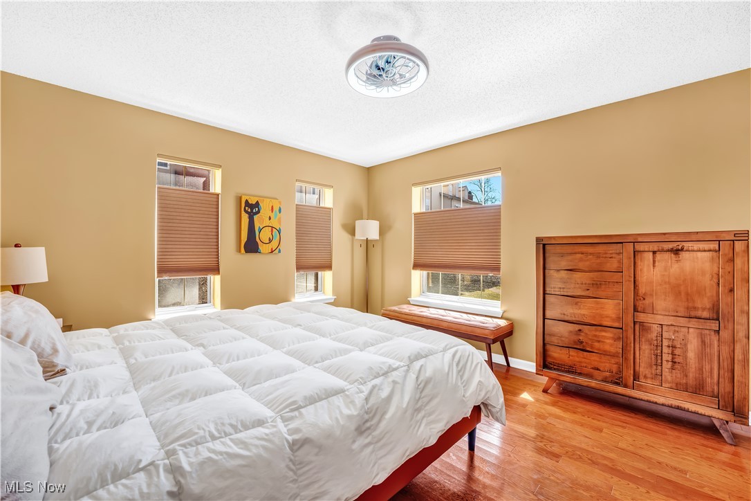 Fox Hol/Woodhawk Condo Ph 01 - Residential